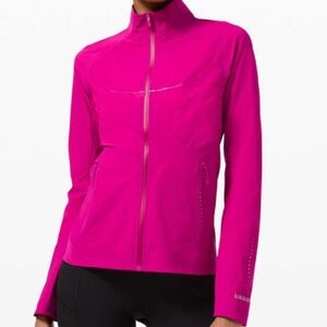 Lululemon Fast and Free Windbreaker Ripened Raspberry Size 6 NEW!